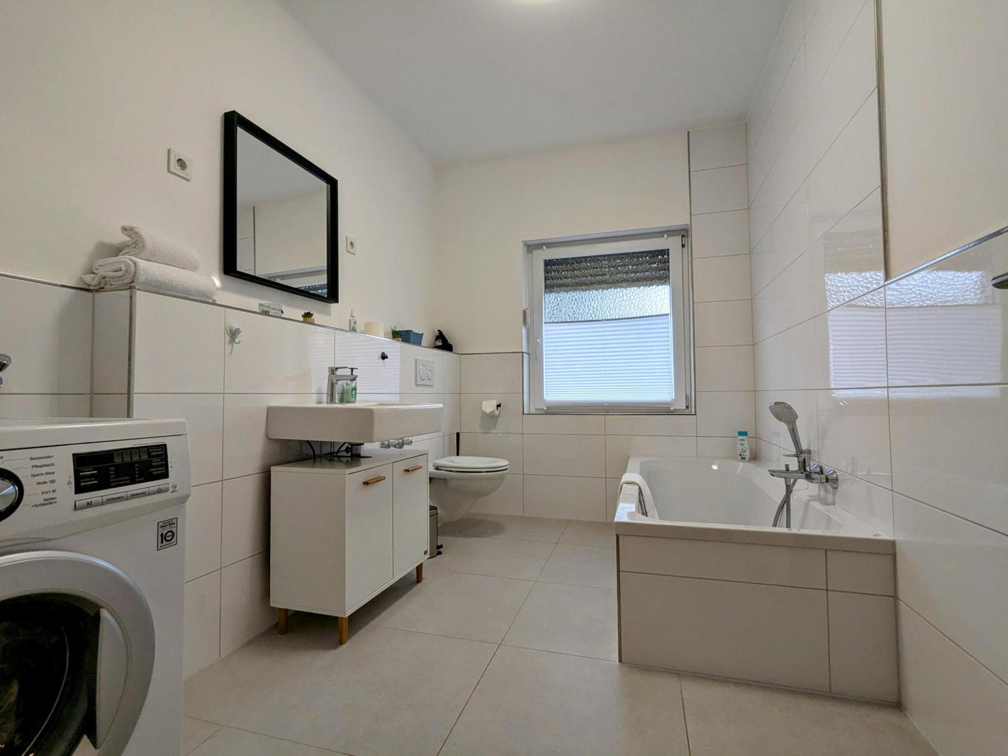55Qm Messe Wohnung, Trade Fair, 6 Minuten Zur Messe Райнщетен Екстериор снимка